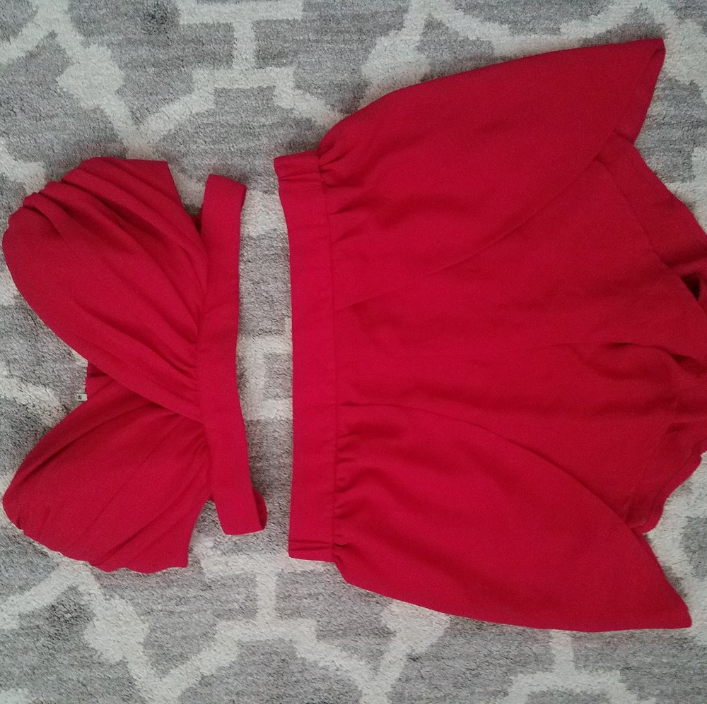 Simplee red crop and shorts